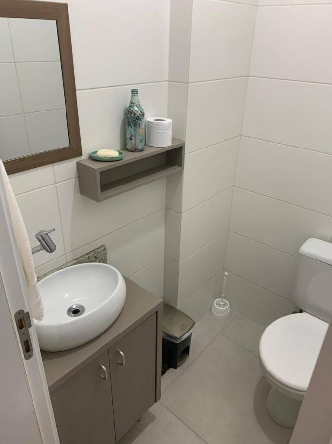 Appartamento Apartamento 100M Praia Do Santinho Florianópolis Esterno foto